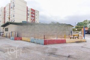 Image 1 - 898897
