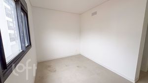 Image 35 - 898898