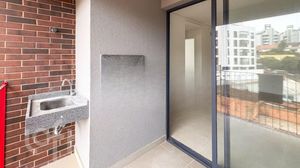 Image 21 - 898898