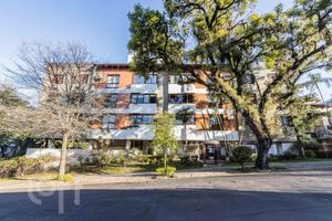 Image 32 - 898907