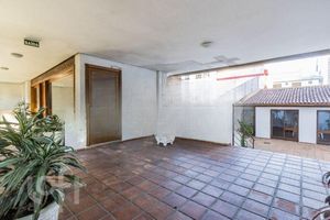 Image 39 - 898907