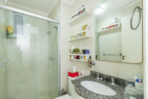 Image 14 - 898908