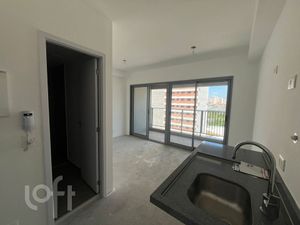 Image 3 - 898911