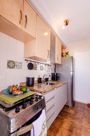 Image 8 - 898912