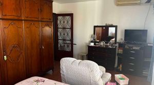 Image 8 - 898917