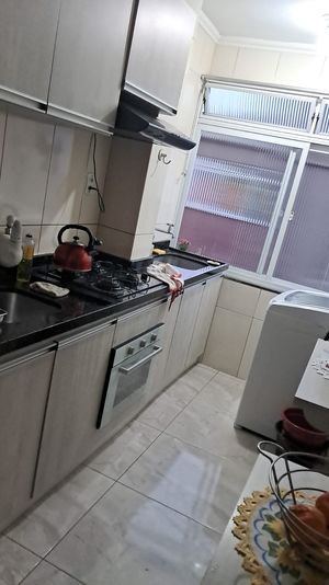 Image 4 - 898921
