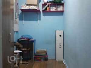 Image 17 - 898929