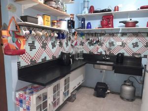 Image 28 - 898929