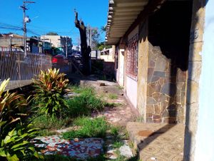 Image 3 - 898938