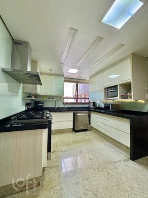 Image 15 - 898973