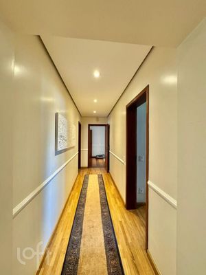 Image 34 - 898973