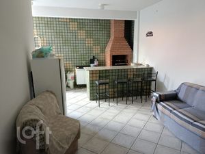 Image 16 - 898976