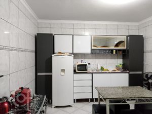 Image 7 - 898976