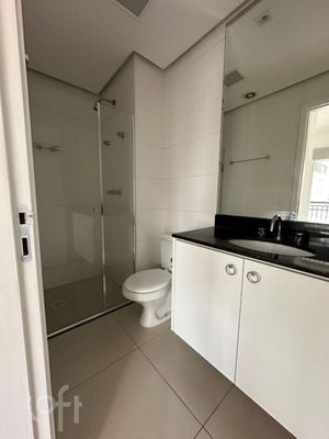 Image 9 - 898999
