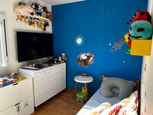 Image 17 - 899003