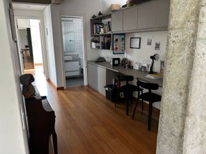 Image 8 - 899003