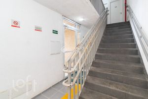 Image 18 - 899017
