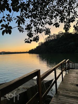 Image 16 - 899032