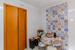 Image 16 - 899035