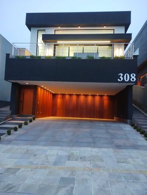 Image 1 - 899077