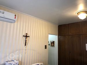 Image 19 - 899081