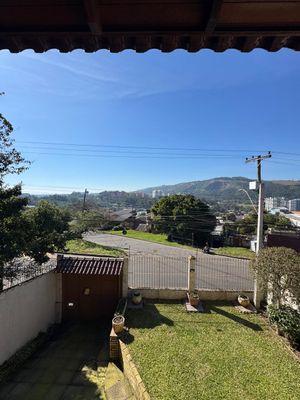 Image 13 - 899083