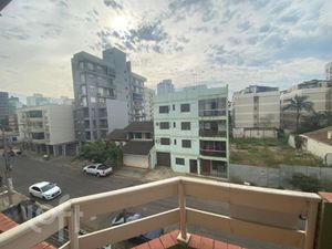 Image 16 - 899085