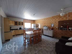 Image 12 - 899091
