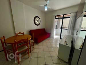 Image 8 - 899093