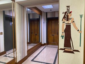 Image 14 - 899100