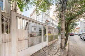 Image 39 - 899102
