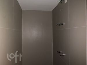 Image 11 - 899103