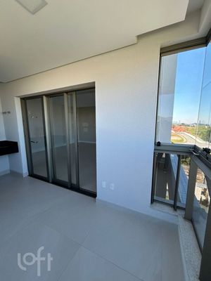 Image 8 - 899104