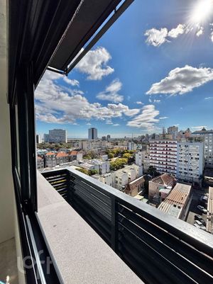 Image 1 - 899117