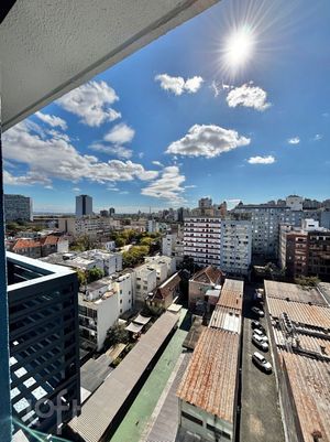 Image 11 - 899117