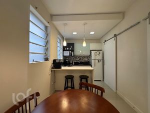 Image 17 - 899124