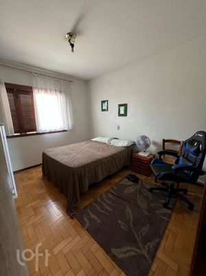 Image 8 - 899126