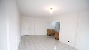 Image 3 - 899133