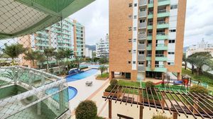 Image 9 - 899136