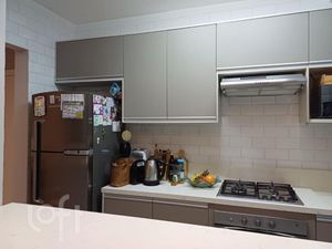 Image 13 - 899184