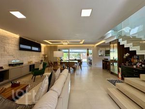 Image 1 - 899187