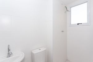 Image 6 - 899188