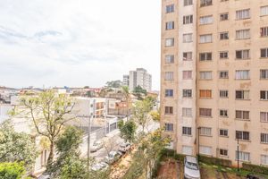 Image 15 - 899188