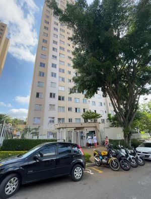 Image 1 - 899188