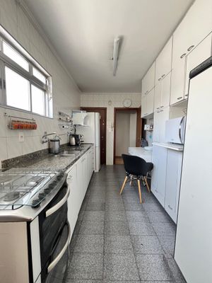 Image 23 - 899190