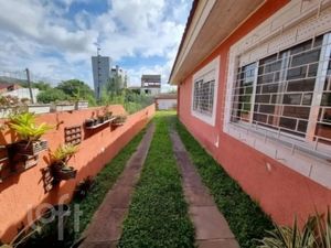 Image 8 - 899202