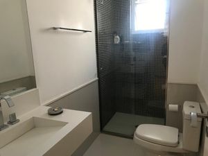 Image 19 - 899229