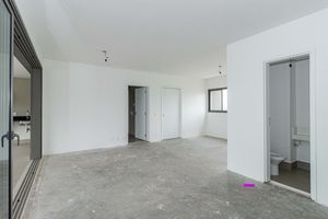 Image 9 - 899258