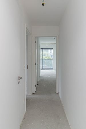 Image 13 - 899264