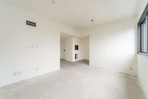 Image 4 - 899271